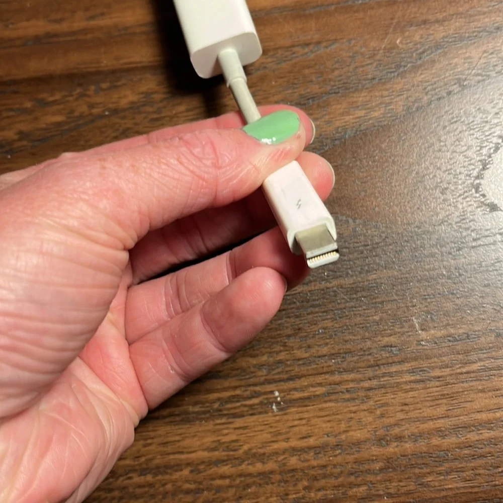 Mac either-net cable adaptor
